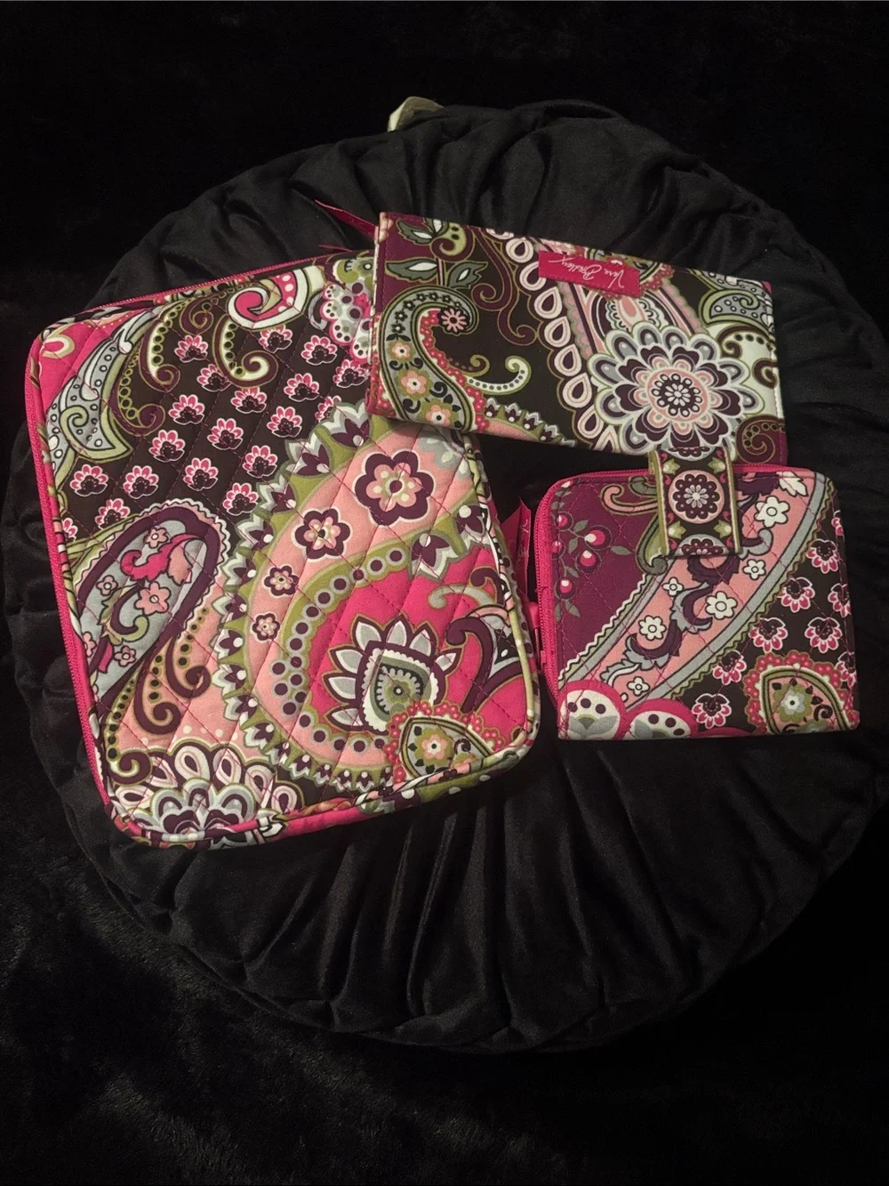 Vera Bradley Pink Paisley Quilted  Sleeve with Matching Wallets